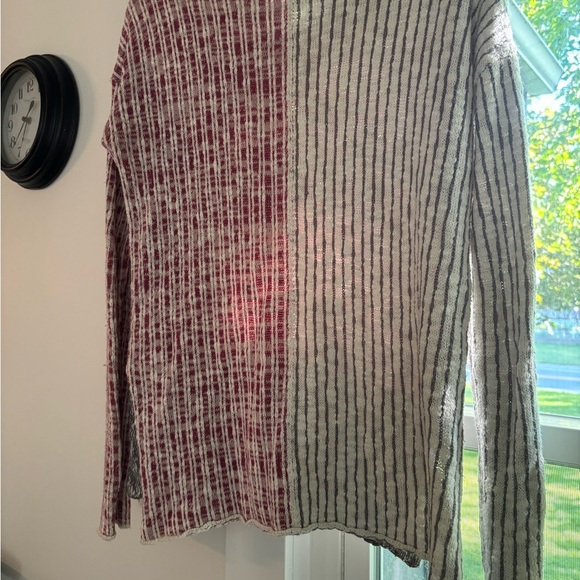 Roxy Sweater 🏄 - Picture 5 of 5